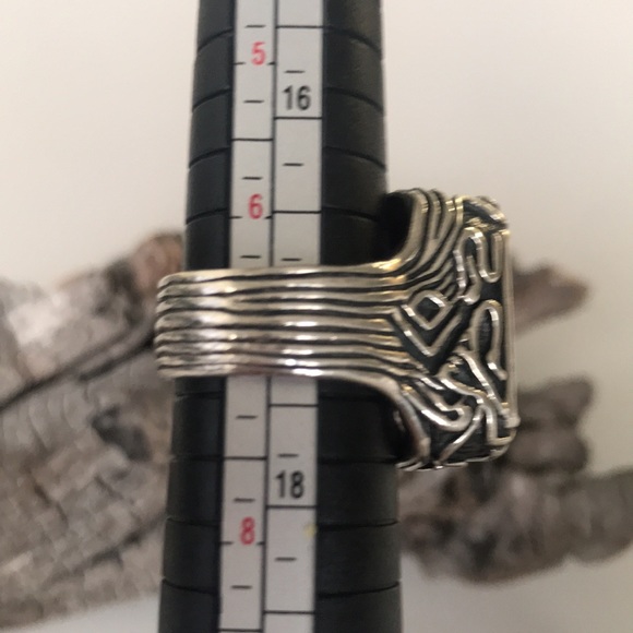 Silpada Lavender Fields purple zirconia rectangle ring R2001 - Picture 7 of 7